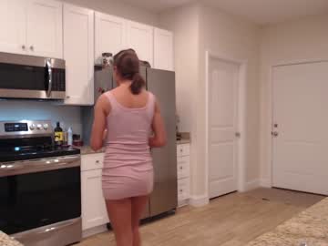 webcam girl holihurricane live cam image #3658320