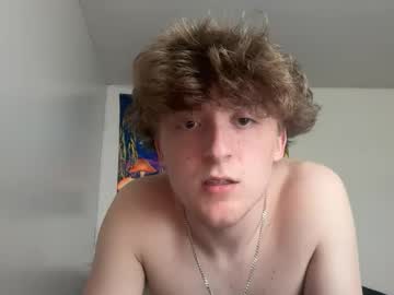 webcam man carterwilliaams live cam image #7111403