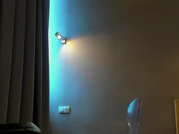 webcam girl _meganmeow_ live cam image #4302753