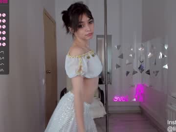 webcam girl lily_ewing live cam image #3046635