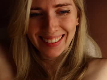 webcam girl crazyhotrussian live cam image #5374145