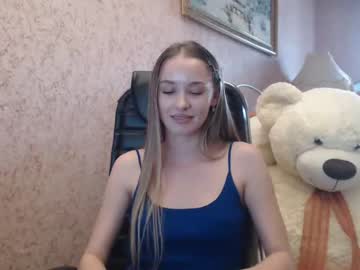 webcam girl ariana_777 live cam image #1888489