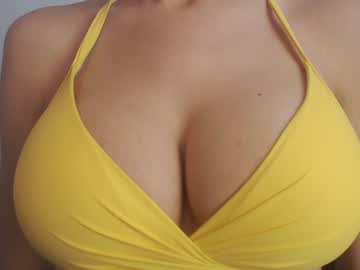 webcam girl eat_mee_out live cam image #2125931