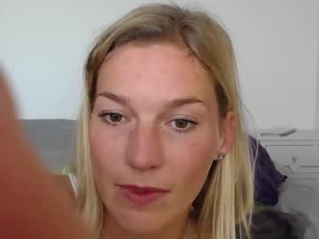 webcam couple joannadea live cam image #3115484