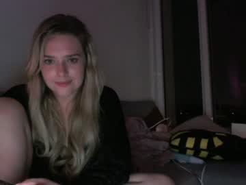 webcam girl bekbabyg live cam image #1370175