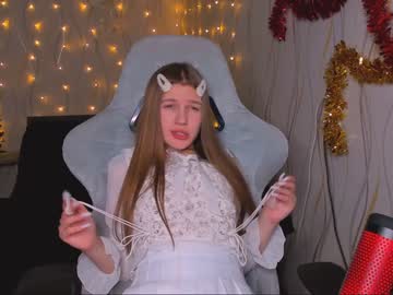 webcam girl kylie_mine live cam image #3413427