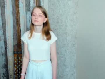 webcam girl meand_you live cam image #5106217