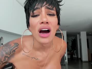 webcam tranny sweetlaurasaenz live cam image #5672758