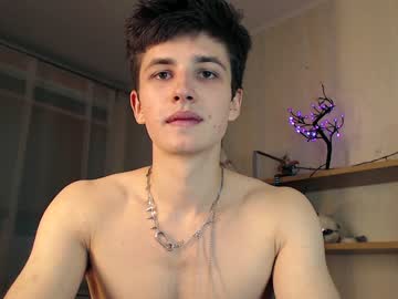 webcam man martinlutar420 live cam image #495128