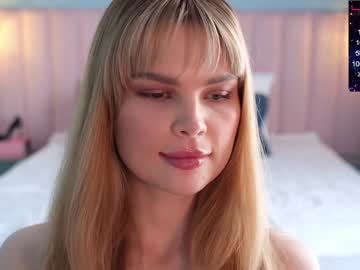 webcam girl love_you_to123 live cam image #5066827