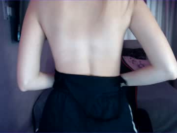 webcam girl tripleprinces live cam image #4115837