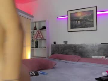 webcam girl l0ve_sh0w live cam image #6352143