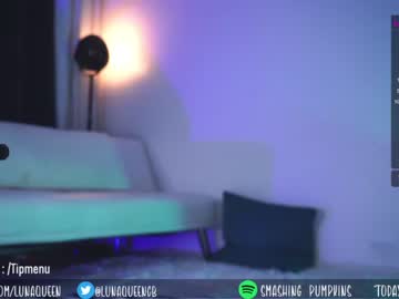 webcam girl lunaqueeeen live cam image #2495410