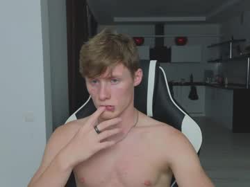 webcam man fixsicki live cam image #6964615