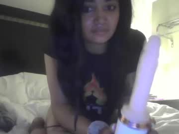 webcam couple nikki_graves live cam image #3136712
