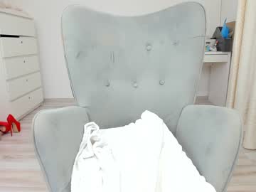 webcam girl dariaa_doll live cam image #1464390