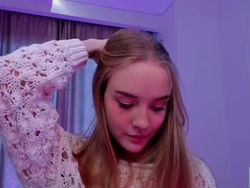 webcam girl lissa_meooow live cam image #6634274