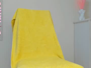 webcam girl molly__meow live cam image #6795300