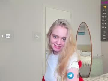 webcam girl stacy_pugacheva live cam image #3897830