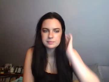 webcam girl ifyoucumeyecum live cam image #2281186