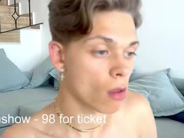 webcam man tyler_floyd live cam image #4025084