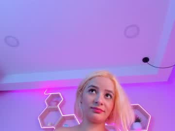 webcam girl bella_adams_ live cam image #1197304
