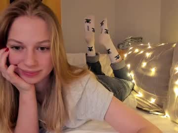 webcam girl magic_couple13 live cam image #6175217