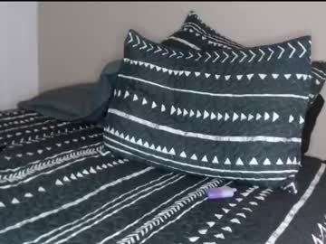 webcam girl reee4mebb live cam image #3457322