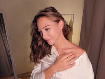 webcam girl wave_of_happy_ live cam image #5647767