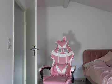 webcam girl deniseone live cam image #4632707