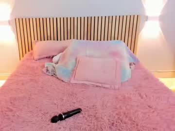 webcam girl little_effy18 live cam image #4935634