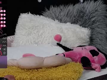 webcam girl xenomy live cam image #5340068