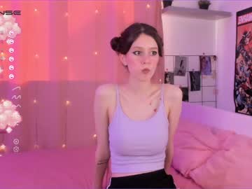 webcam girl alliesmiths live cam image #2412832