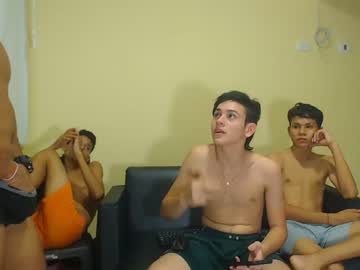 webcam man bunchbabyboys live cam image #2124912