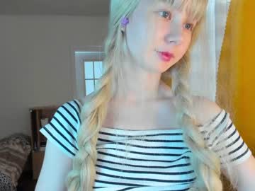 webcam girl virgiin_lily live cam image #1533257