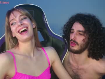 webcam couple peachcreamcouple live cam image #3426217