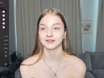 webcam girl _magic_smile_ live cam image #6615686