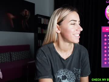 webcam girl laurabae_ live cam image #637168