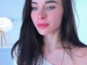webcam girl uwunikaa live cam image #6363956