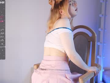 webcam girl illegaldream live cam image #4889458