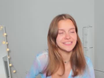 webcam girl eli_sun live cam image #2557064