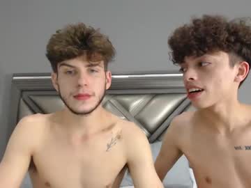 webcam man gayndepressed live cam image #1132019