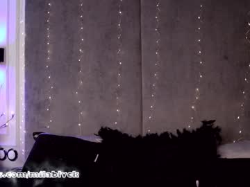webcam girl miladenver live cam image #1851943