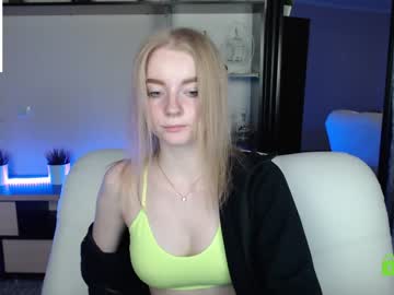 webcam girl adrykilly live cam image #1147388
