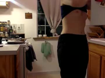 webcam girl kikiraebabyy live cam image #7079235