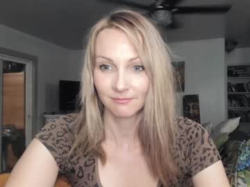webcam girl kaileeshy live cam image #485271