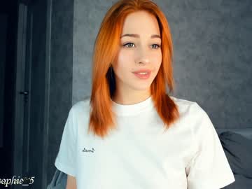 webcam girl sophie_5 live cam image #1325502