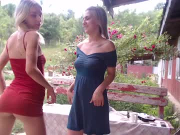 webcam couple danamily live cam image #2075075