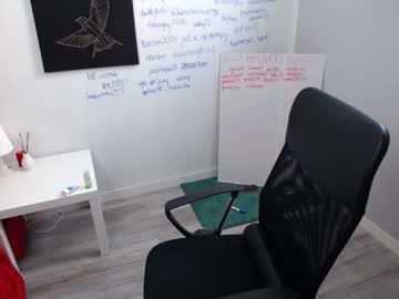 webcam girl yourcrazyneightbor live cam image #2741440