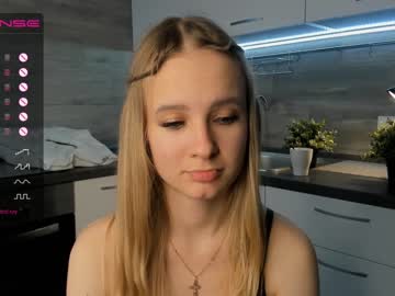 webcam girl margaretwilkinson live cam image #5889913